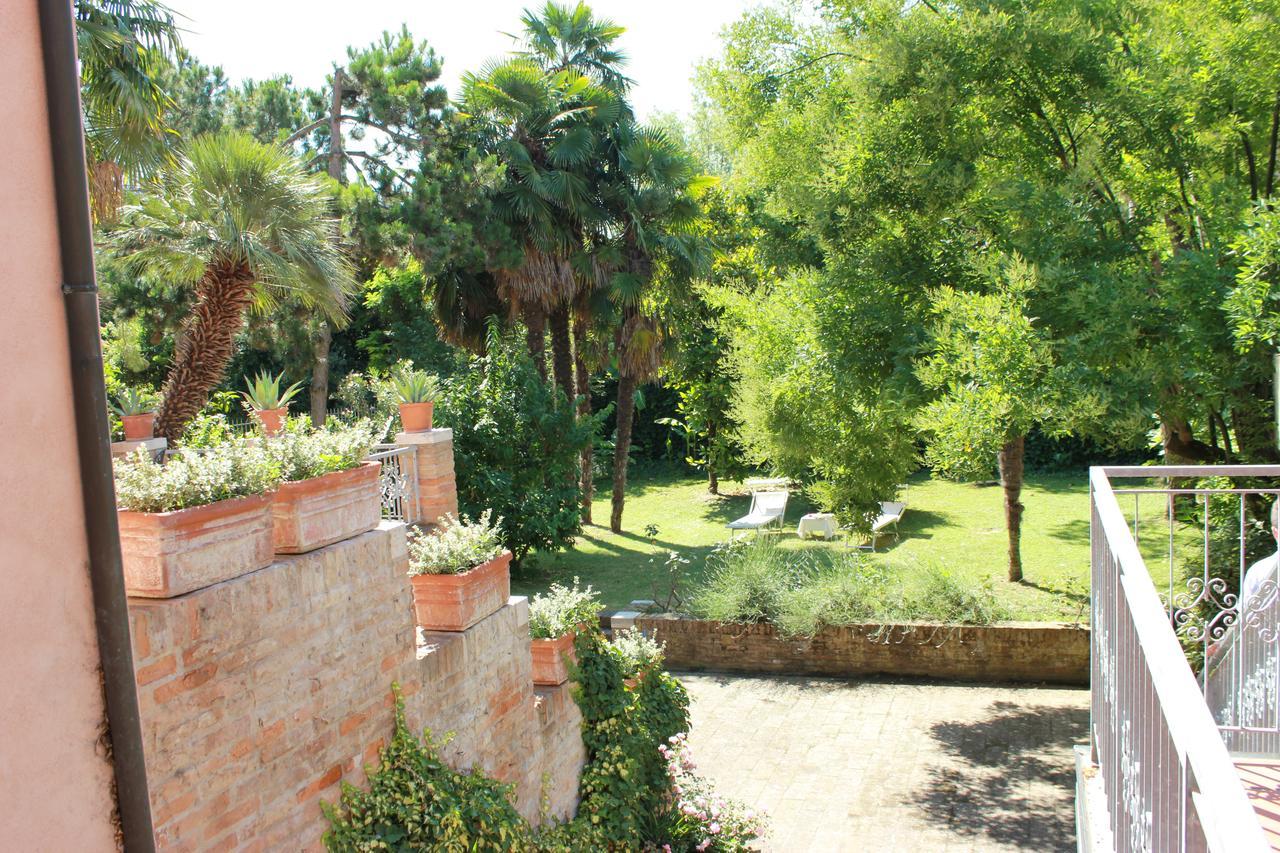 Ai Giardini Di San Vitale Ravenna Bagian luar foto